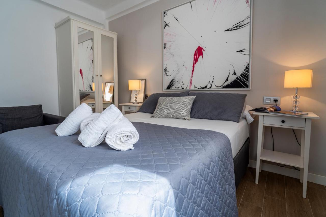 New Luxury House In The Center! Nuevo Piso De Lujo En El Centro. Apartment Малага Екстериор снимка