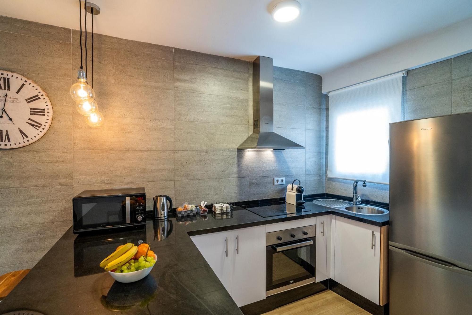 New Luxury House In The Center! Nuevo Piso De Lujo En El Centro. Apartment Малага Екстериор снимка